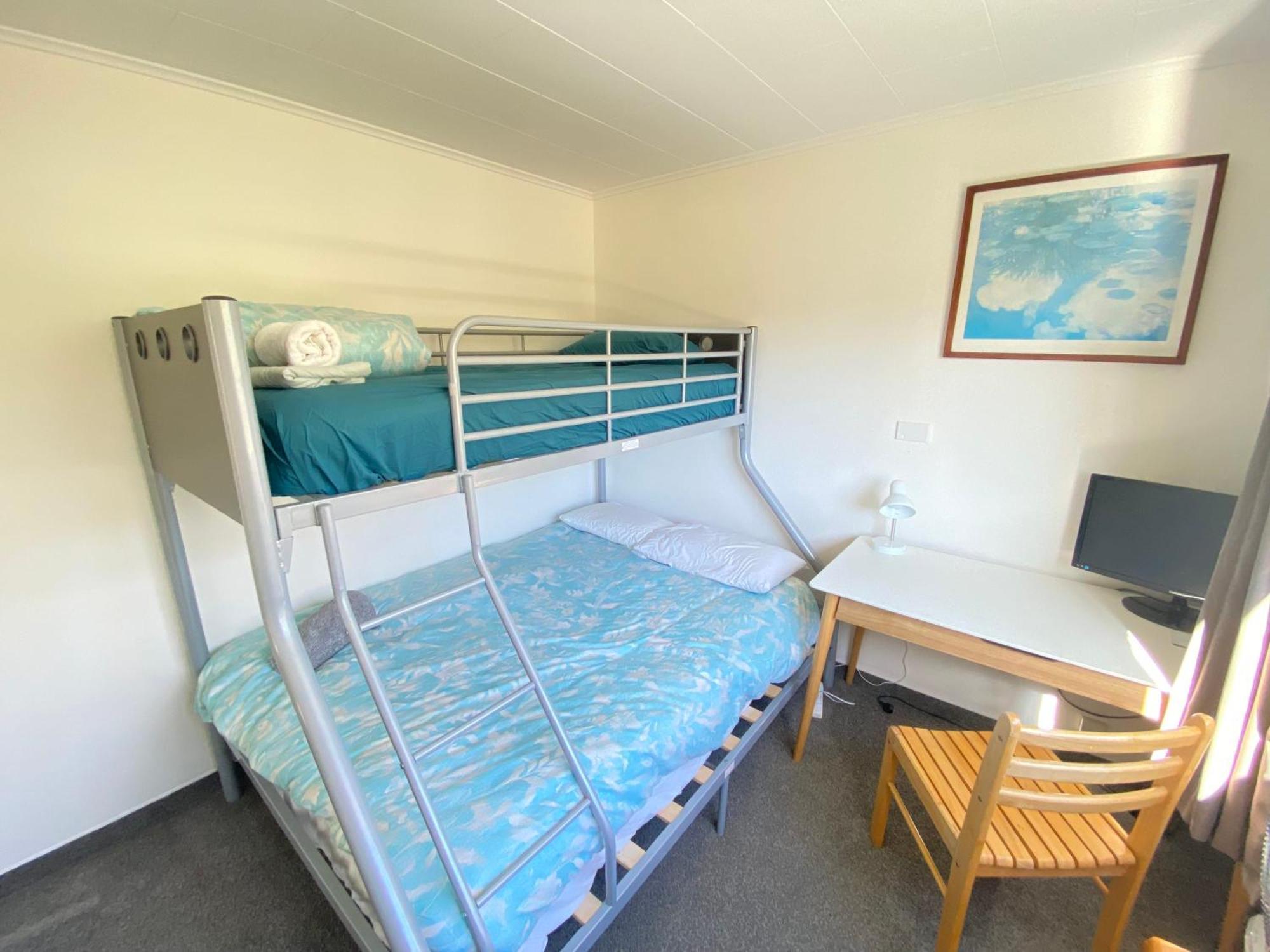 Вилла Coastal Charm In Patons Rock Rangihaeata Экстерьер фото